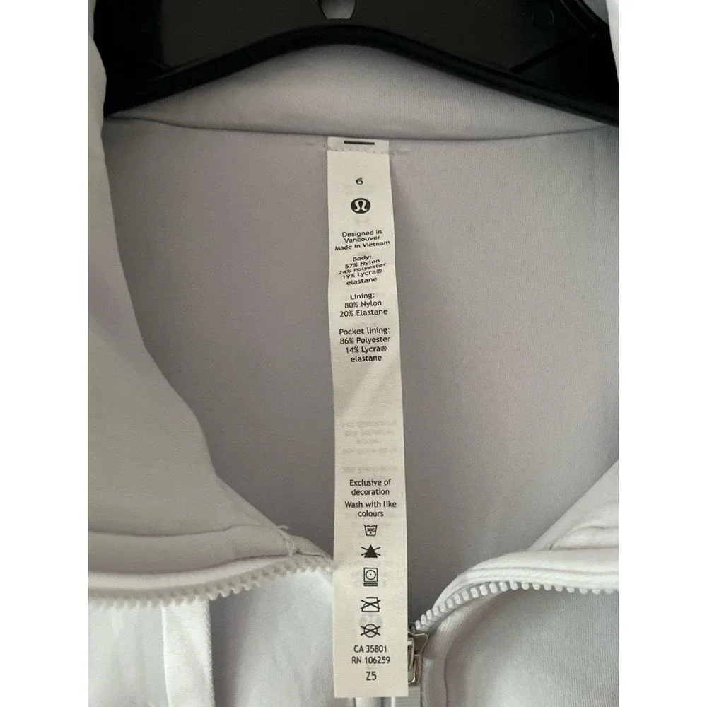 Lululemon Rogue Renegade Zip Hoodie Size 6 Alpine White